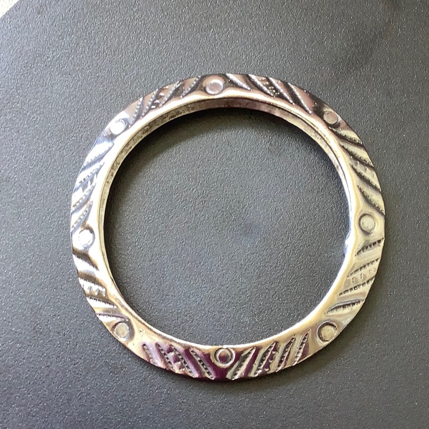 Robert Rose Silver-Toned Bangle
